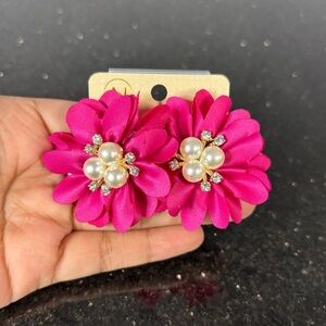 New Pink Floral Pearl Cluster Statement Earrings Perfect For Spring & Summer